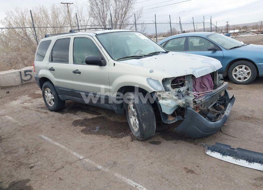 2003 Ford Escape XLT (VIN 1FMYU93183KB80977) main photo
