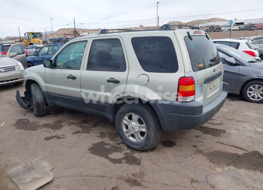 Photo 3 of 2003 Ford Escape XLT (VIN 1FMYU93183KB80977)