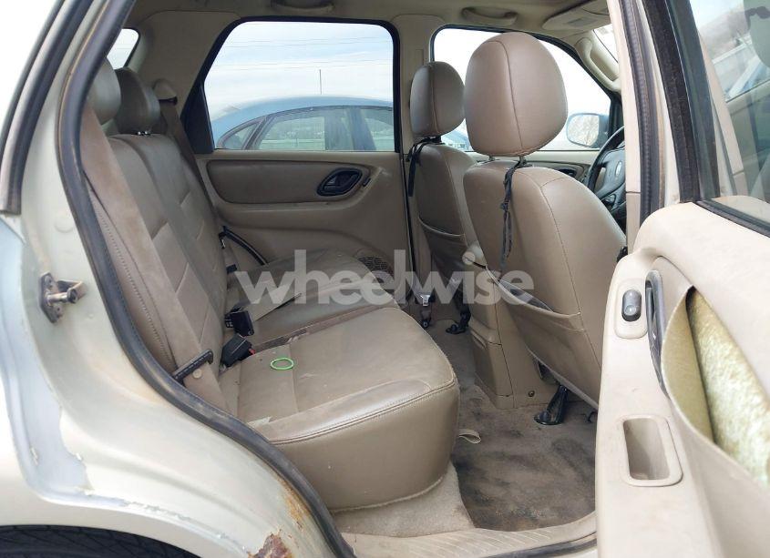 Photo 8 of 2003 Ford Escape XLT (VIN 1FMYU93183KB80977)