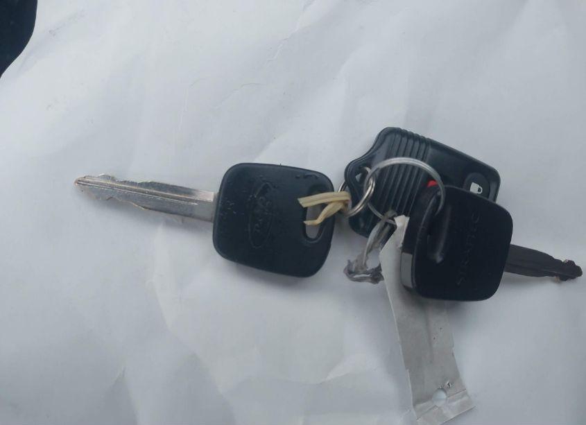 Photo 11 of 2004 Ford Escape XLT (VIN 1FMYU93184DA08714)