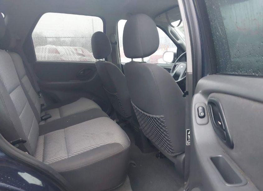 Photo 8 of 2004 Ford Escape XLT (VIN 1FMYU93184DA08714)