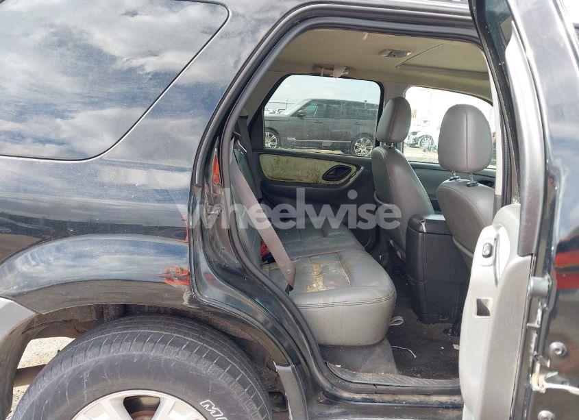 Photo 8 of 2005 Ford Escape XLT (VIN 1FMYU93185KB05313)