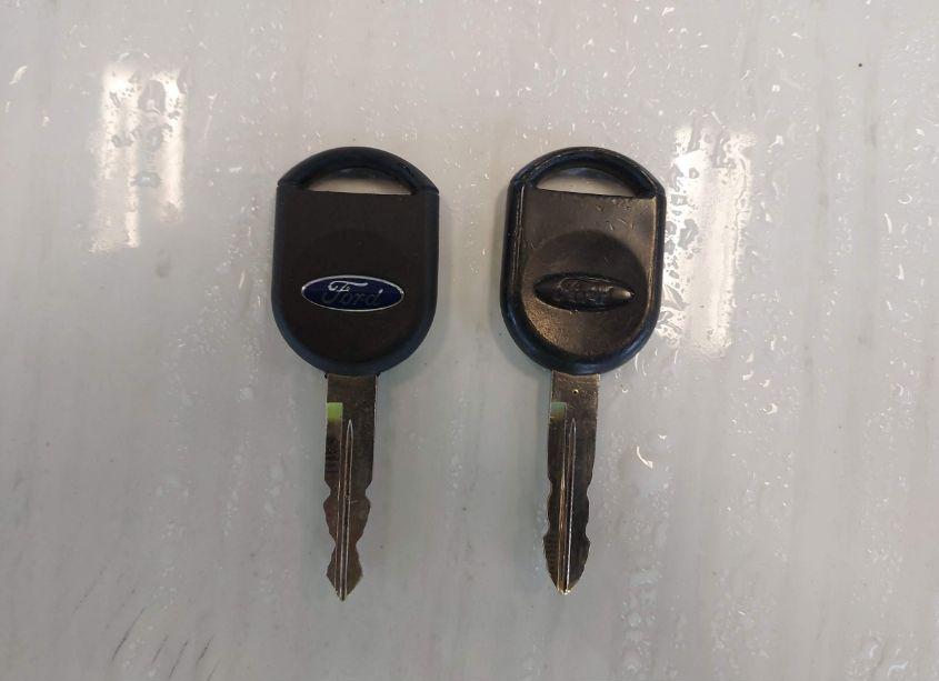 Photo 11 of 2005 Ford Escape XLT (VIN 1FMYU93185KD98677)