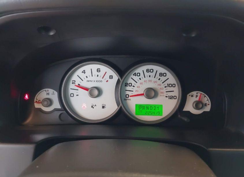 Photo 7 of 2005 Ford Escape XLT (VIN 1FMYU93185KD98677)