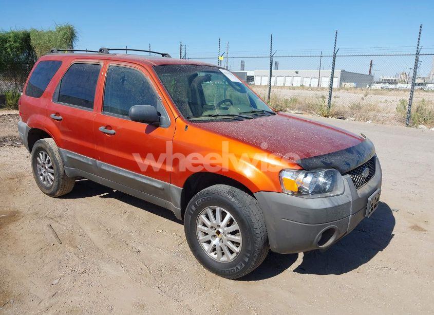 2007 Ford Escape XLT/XLT SPORT (VIN 1FMYU93187KA16327) main photo