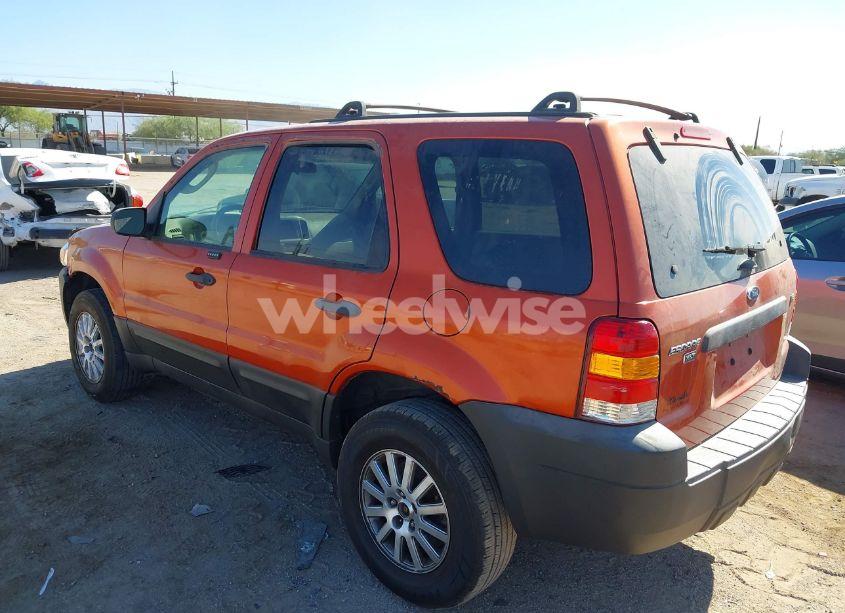 Photo 3 of 2007 Ford Escape XLT/XLT SPORT (VIN 1FMYU93187KA16327)