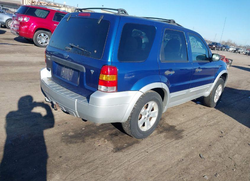 Photo 4 of 2007 Ford Escape XLT/XLT SPORT (VIN 1FMYU93187KA90976)