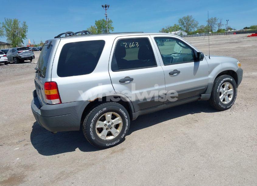 Photo 4 of 2007 Ford Escape XLT/XLT SPORT (VIN 1FMYU93187KA96812)