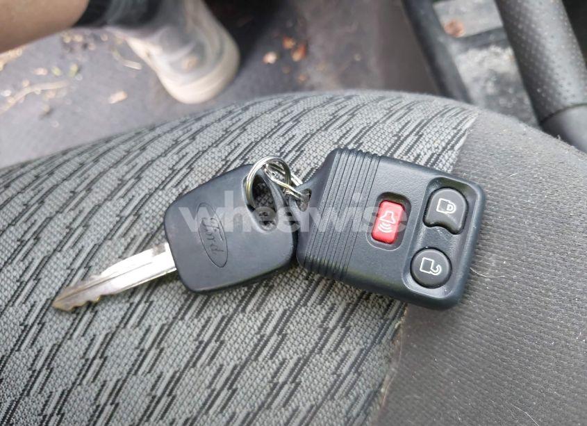 Photo 11 of 2003 Ford Escape XLT (VIN 1FMYU93193KC76018)