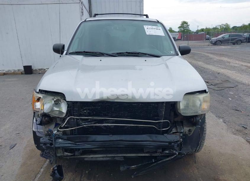Photo 12 of 2003 Ford Escape XLT (VIN 1FMYU93193KC76018)
