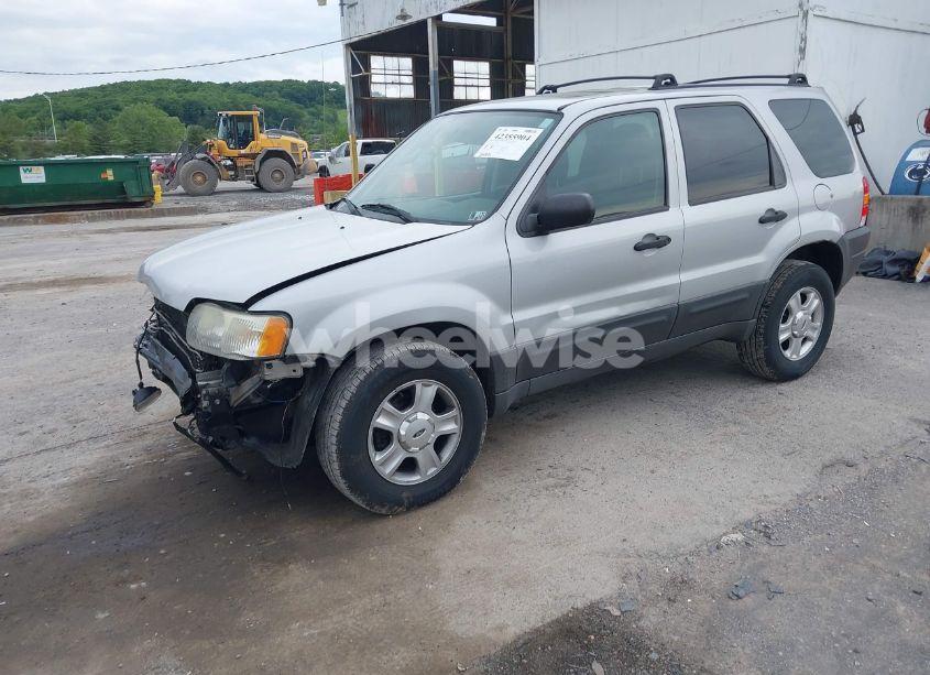 Photo 2 of 2003 Ford Escape XLT (VIN 1FMYU93193KC76018)