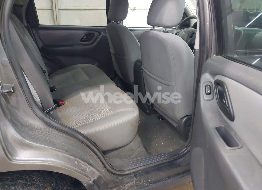 Photo 8 of 2006 Ford Escape XLT/XLT SPORT (VIN 1FMYU93196KC43833)