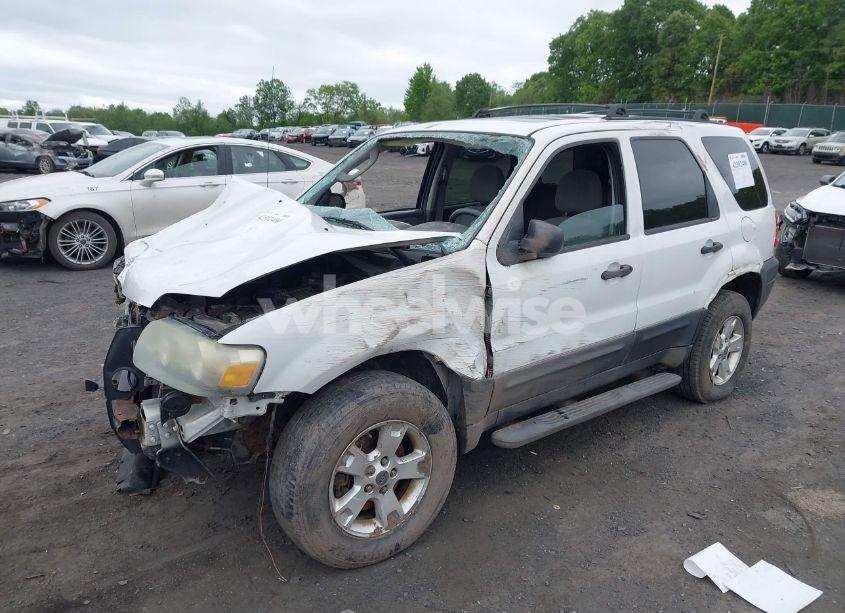 Photo 2 of 2007 Ford Escape XLT/XLT SPORT (VIN 1FMYU93197KA39468)