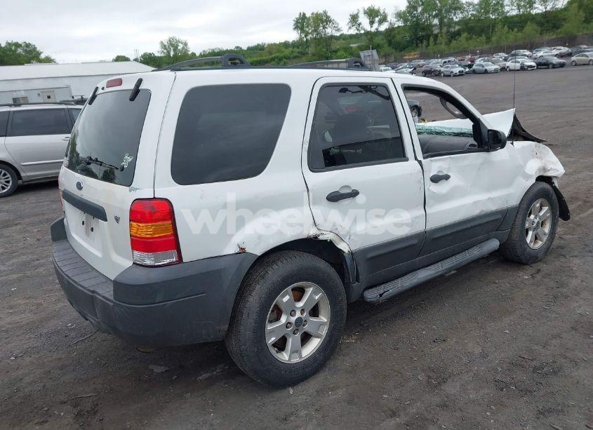 Photo 4 of 2007 Ford Escape XLT/XLT SPORT (VIN 1FMYU93197KA39468)