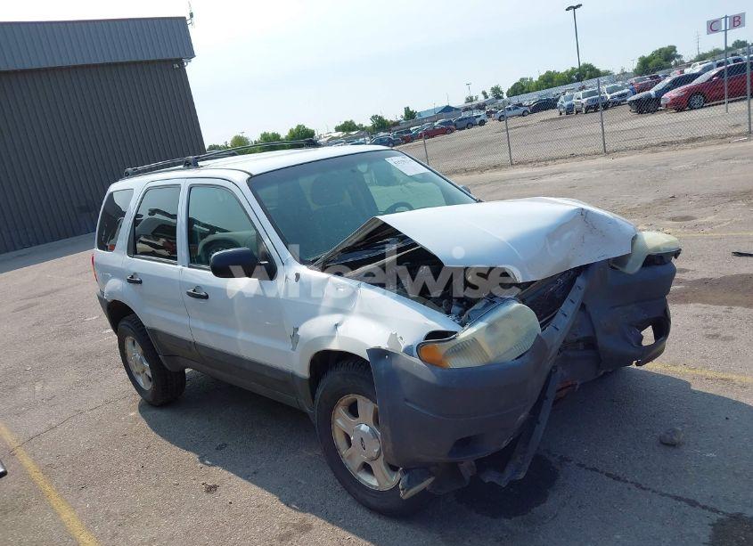 2004 Ford Escape XLT (VIN 1FMYU931X4DA16796) main photo