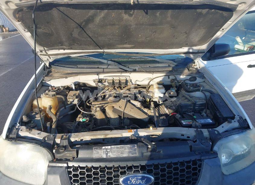 Photo 10 of 2005 Ford Escape XLT (VIN 1FMYU931X5KA84738)