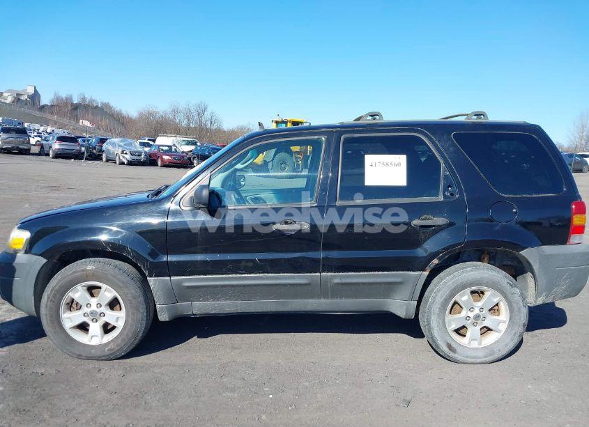 Photo 6 of 2005 Ford Escape XLT (VIN 1FMYU931X5KB23022)