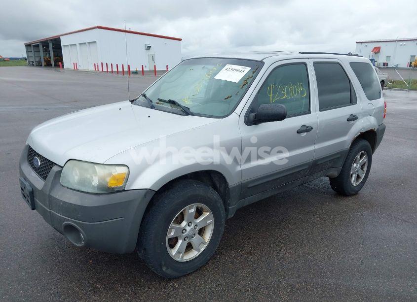 Photo 2 of 2007 Ford Escape XLT/XLT SPORT (VIN 1FMYU931X7KA29046)