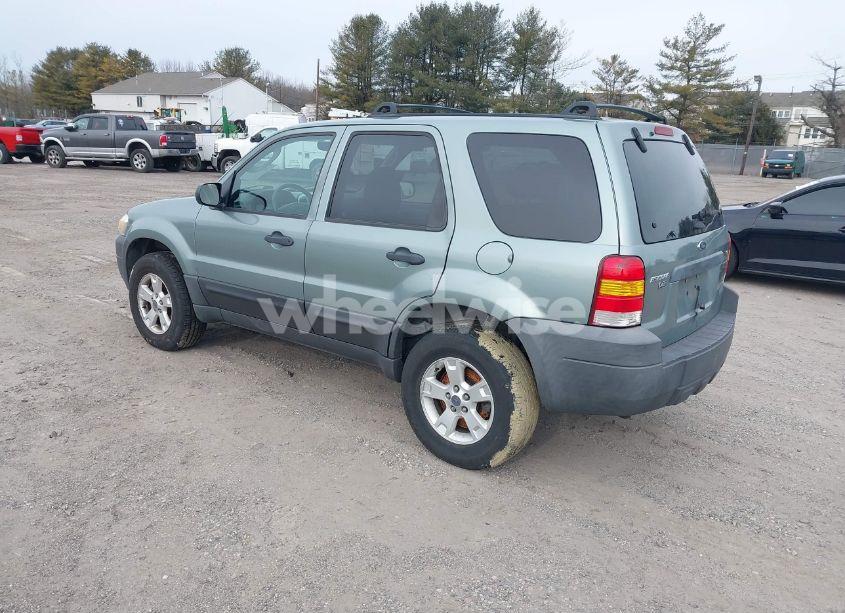Photo 3 of 2007 Ford Escape XLT/XLT SPORT (VIN 1FMYU931X7KA51242)