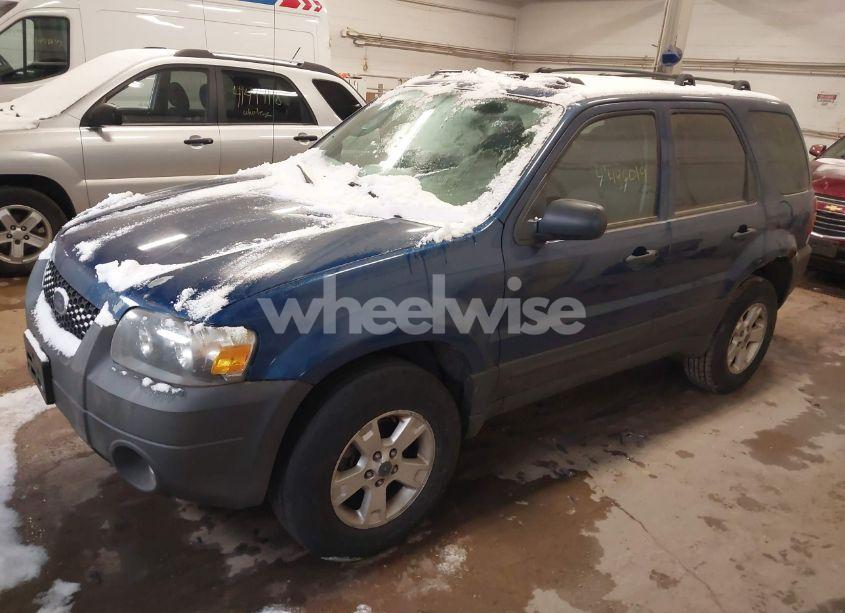 Photo 2 of 2007 Ford Escape XLT/XLT SPORT (VIN 1FMYU931X7KB35707)