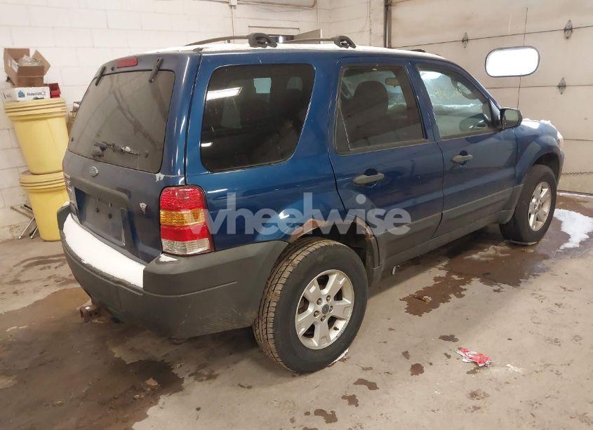 Photo 4 of 2007 Ford Escape XLT/XLT SPORT (VIN 1FMYU931X7KB35707)