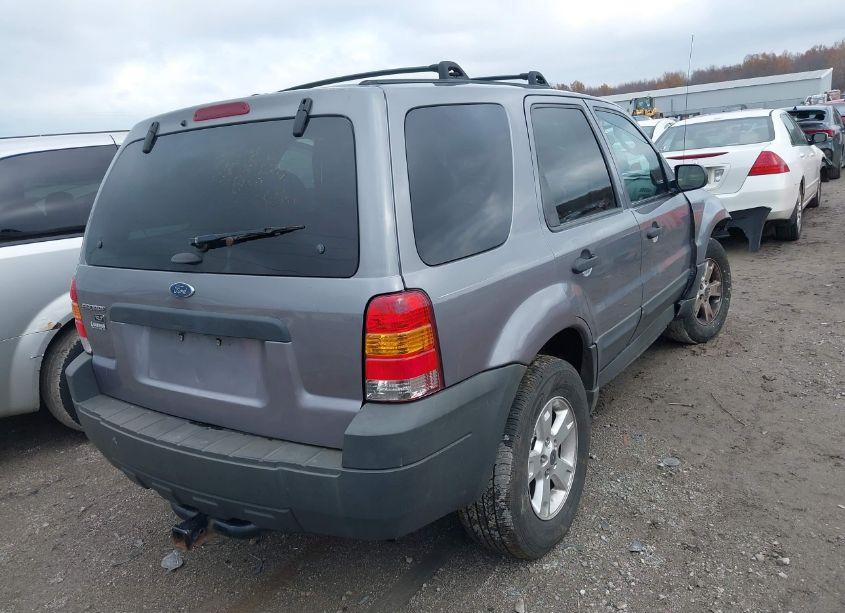 Photo 4 of 2007 Ford Escape XLT (VIN 1FMYU93Z47KB78381)
