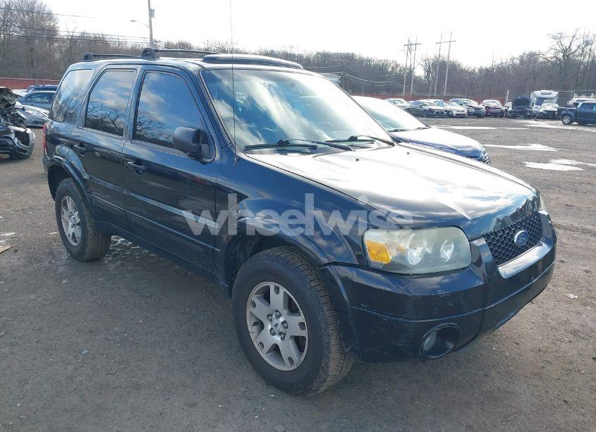 Photo 12 of 2005 Ford Escape LIMITED (VIN 1FMYU94105KA52430)