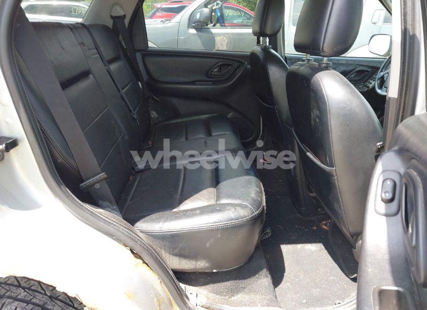 Photo 8 of 2005 Ford Escape LIMITED (VIN 1FMYU94105KB67187)