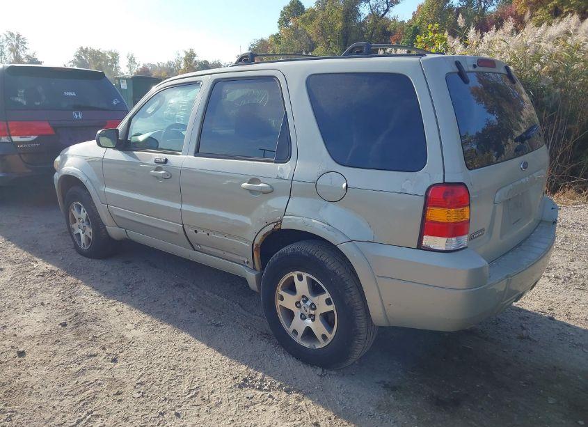 Photo 3 of 2005 Ford Escape LIMITED (VIN 1FMYU94105KC27730)