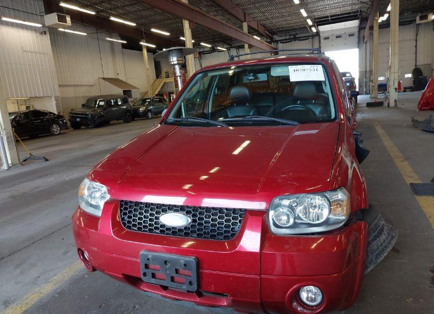 Photo 12 of 2007 Ford Escape LIMITED (VIN 1FMYU94127KA43943)