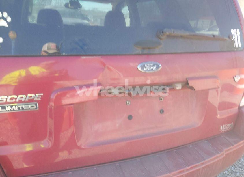 Photo 6 of 2005 Ford Escape LIMITED (VIN 1FMYU94135KC22117)