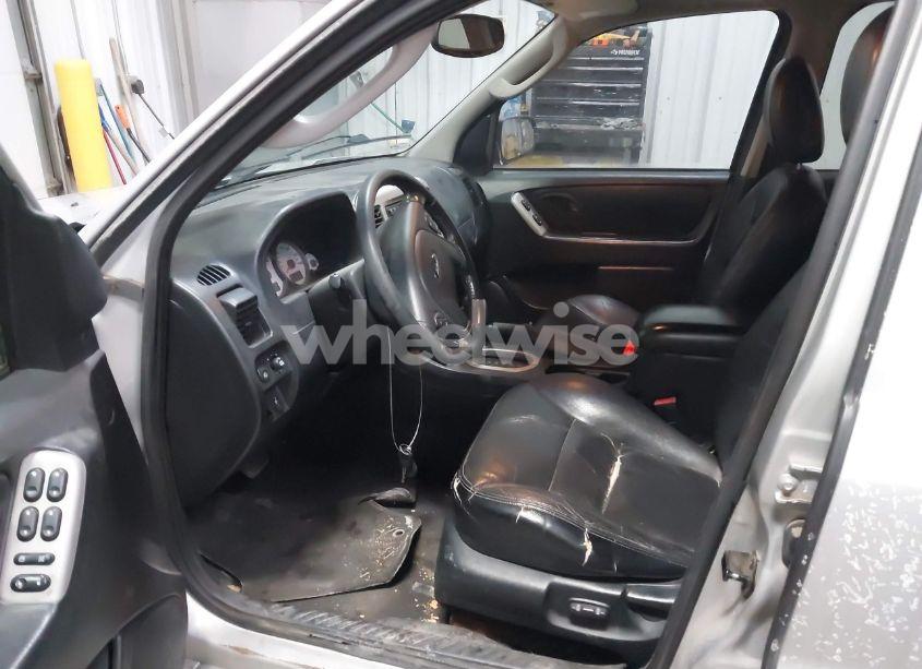 Photo 5 of 2005 Ford Escape LIMITED (VIN 1FMYU94145KC45082)