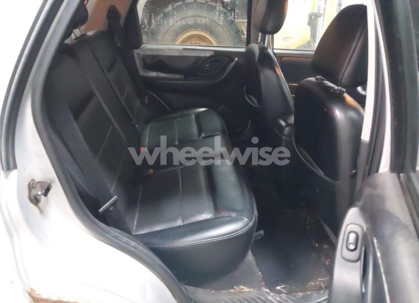 Photo 8 of 2005 Ford Escape LIMITED (VIN 1FMYU94145KC45082)