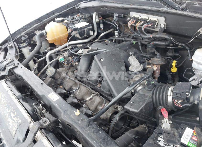 Photo 10 of 2007 Ford Escape LIMITED (VIN 1FMYU94147KA28554)