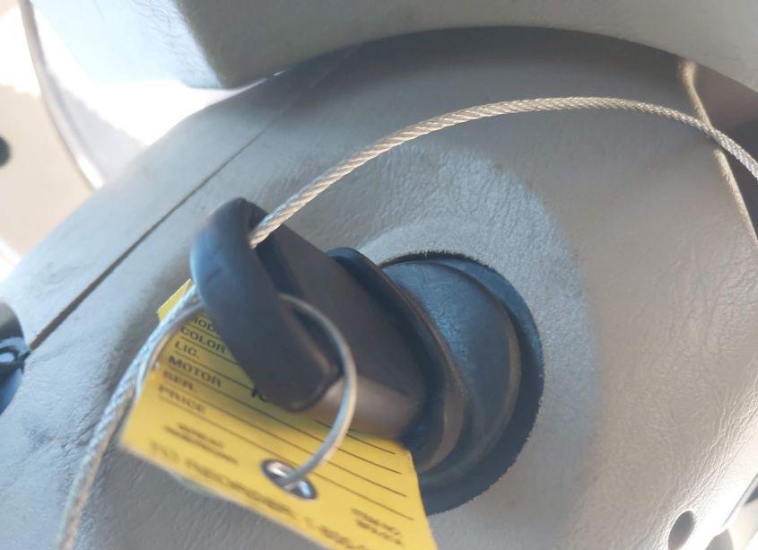 Photo 11 of 2005 Ford Escape LIMITED (VIN 1FMYU94155KC10065)