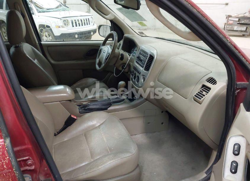 Photo 5 of 2006 Ford Escape LIMITED (VIN 1FMYU94166KD54175)