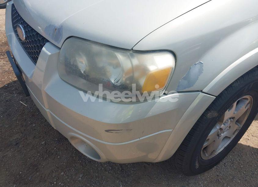 Photo 6 of 2005 Ford Escape LIMITED (VIN 1FMYU94175KA06769)