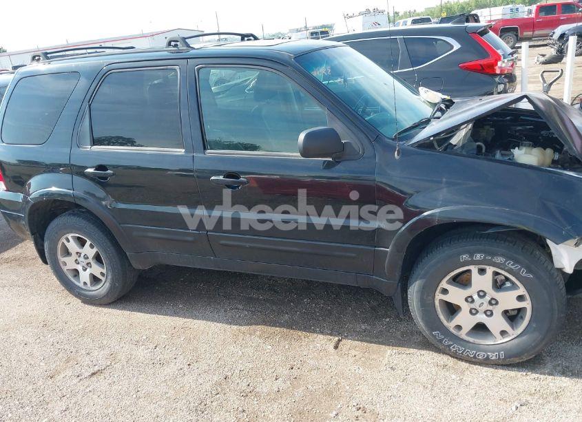 Photo 13 of 2005 Ford Escape LIMITED (VIN 1FMYU94175KB42352)