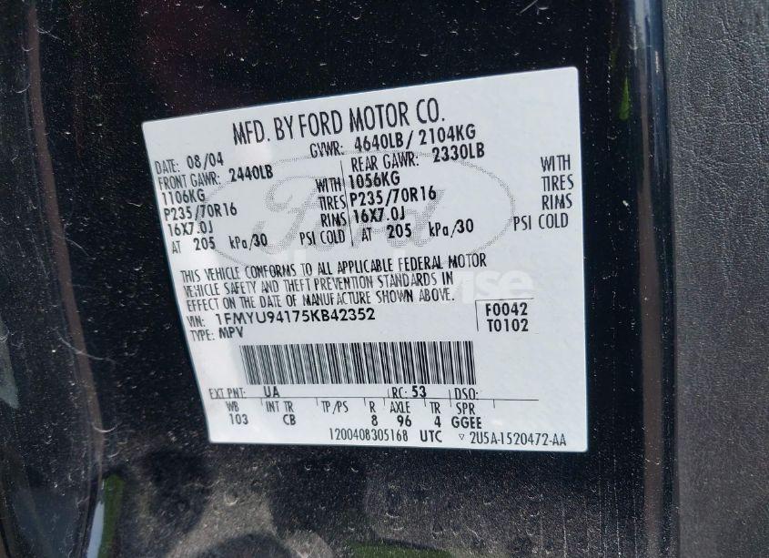 Photo 9 of 2005 Ford Escape LIMITED (VIN 1FMYU94175KB42352)