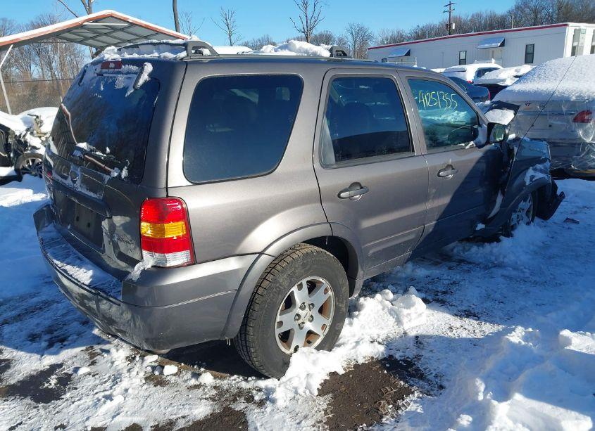 Photo 4 of 2005 Ford Escape LIMITED (VIN 1FMYU94185KA45709)