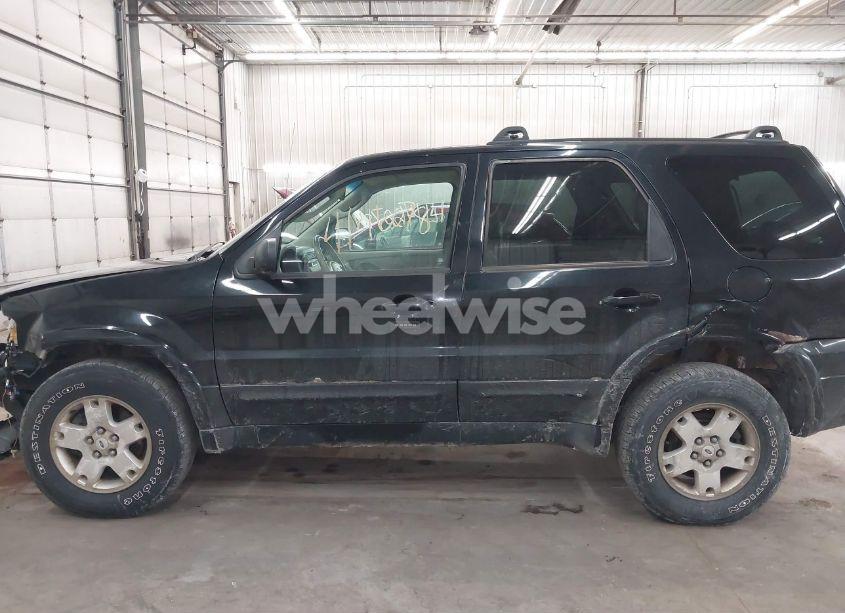 Photo 14 of 2007 Ford Escape LIMITED (VIN 1FMYU94187KA50511)