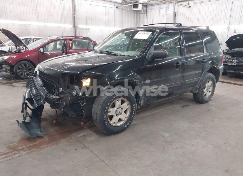 Photo 2 of 2007 Ford Escape LIMITED (VIN 1FMYU94187KA50511)