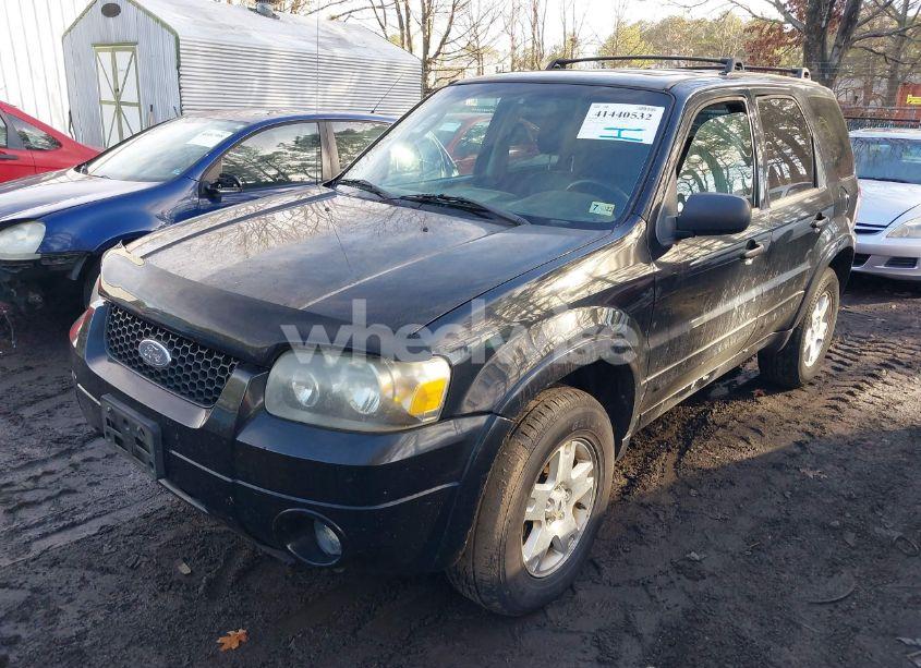 Photo 2 of 2006 Ford Escape LIMITED (VIN 1FMYU94196KA27821)