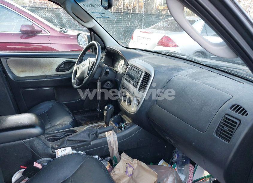 Photo 5 of 2006 Ford Escape LIMITED (VIN 1FMYU94196KA27821)