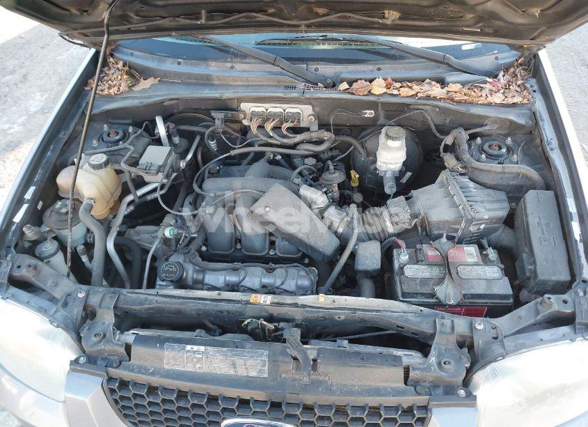 Photo 10 of 2007 Ford Escape LIMITED (VIN 1FMYU94197KA86109)