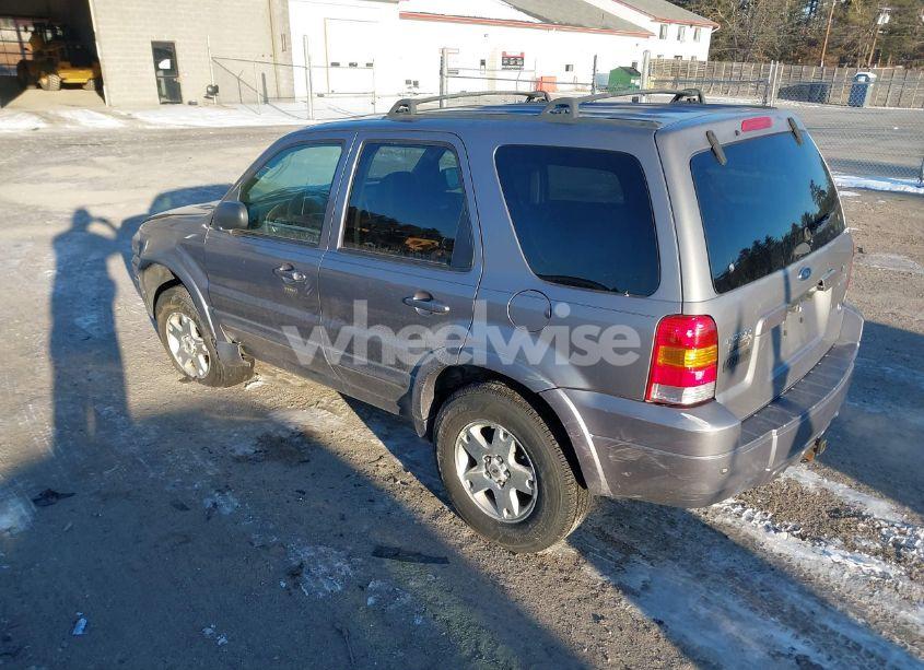 Photo 3 of 2007 Ford Escape LIMITED (VIN 1FMYU94197KA86109)