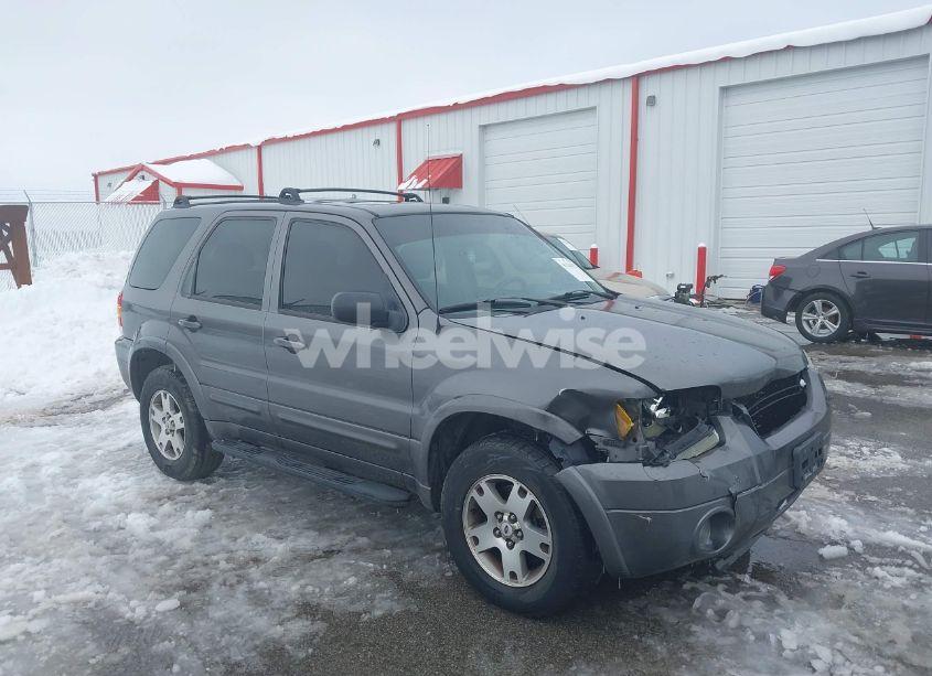 2005 Ford Escape LIMITED (VIN 1FMYU941X5KC93248) main photo