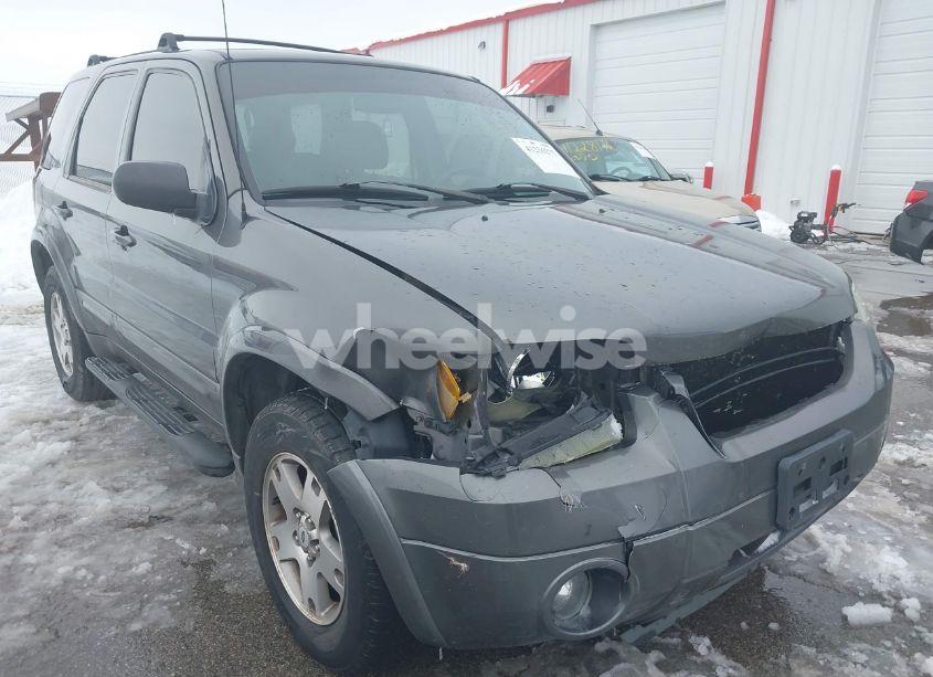 Photo 6 of 2005 Ford Escape LIMITED (VIN 1FMYU941X5KC93248)