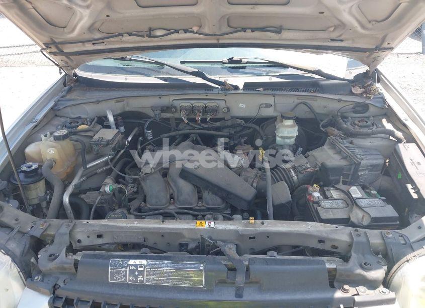 Photo 10 of 2006 Ford Escape LIMITED (VIN 1FMYU941X6KB47286)