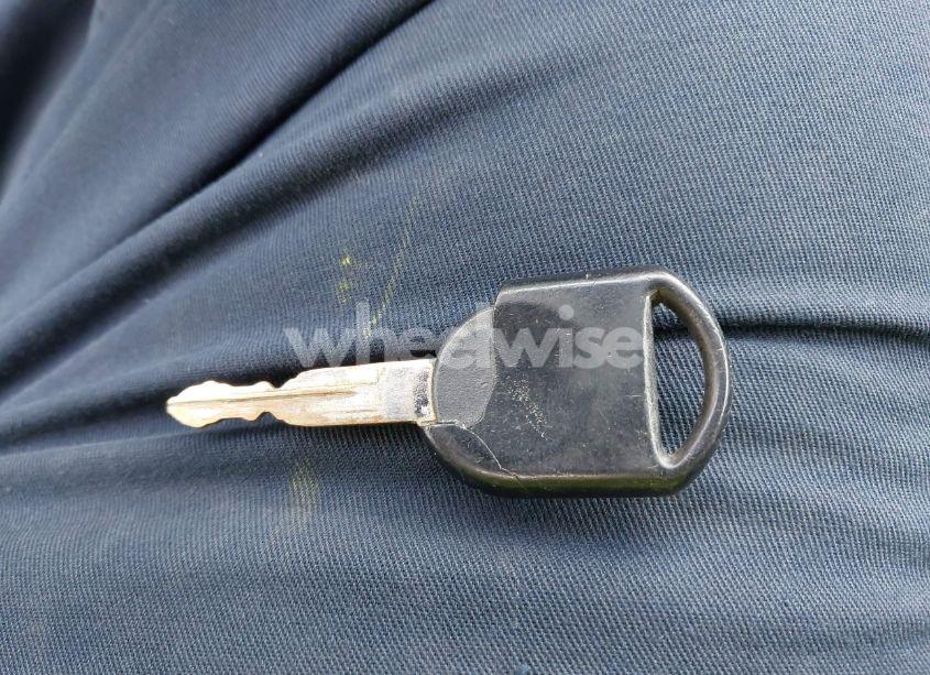 Photo 11 of 2005 Ford Escape HYBRID (VIN 1FMYU95H35KC74231)